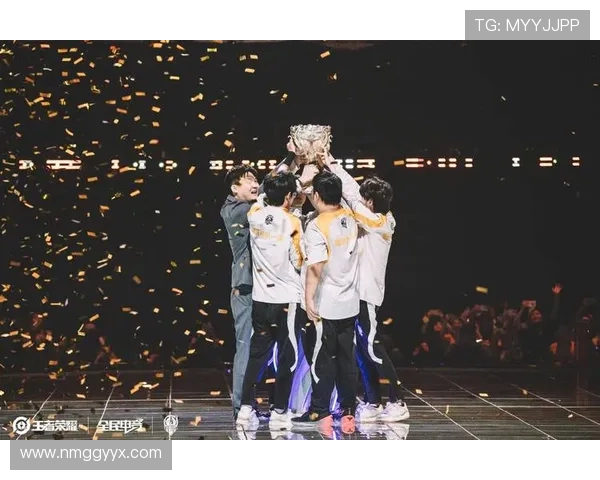 KT Rolster战队重回巅峰:历经风雨后迎接新的荣耀与挑战 KT Rolster战队重回巅峰:历经风雨后迎接新的荣耀与挑战