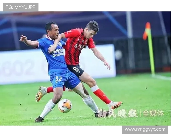 上海海港对阵上海申花大战揭幕 聚焦沪上德比激情碰撞