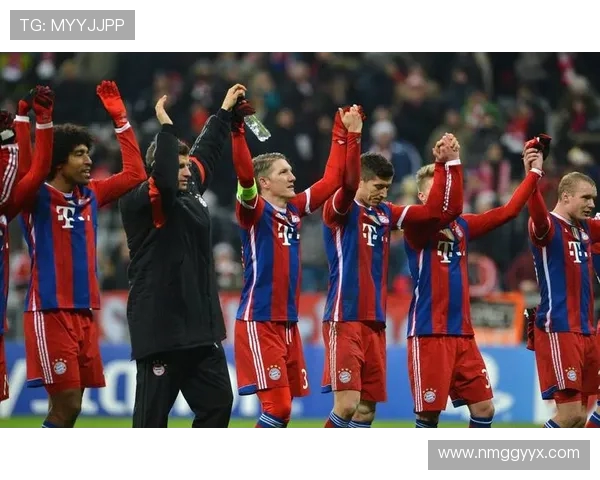 拜仁慕尼黑与莱比锡红牛激战正酣 谁将笑傲德甲巅峰对决 拜仁慕尼黑与莱比锡红牛激战正酣 谁将笑傲德甲巅峰对决