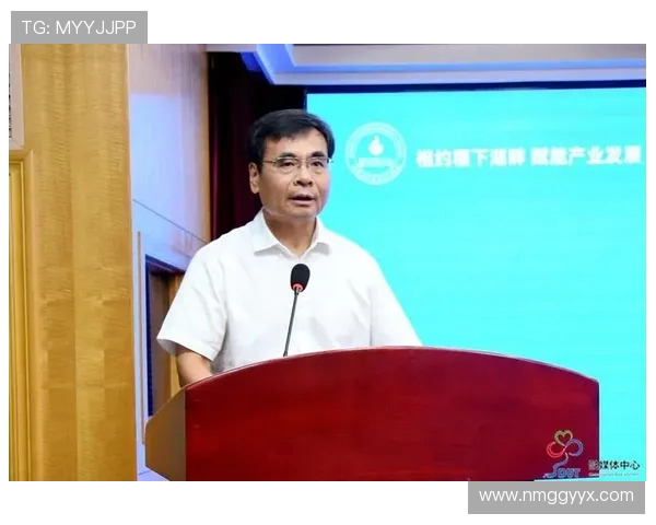 探讨篮球运动发展趋势与现代训练理念融合路径与实践策略研究