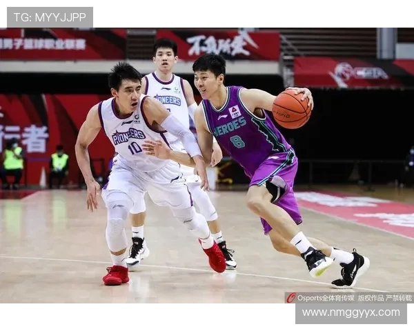 山东队与同曦队精彩对决比赛录像回顾及精彩瞬间分析