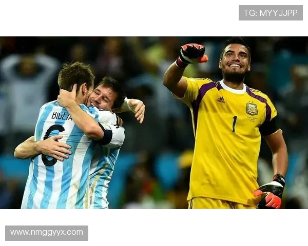 巴西与乌拉圭精彩对决录播回顾分析与精彩瞬间分享